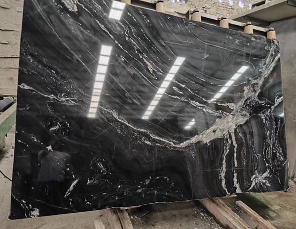 Green River Granite Slabs