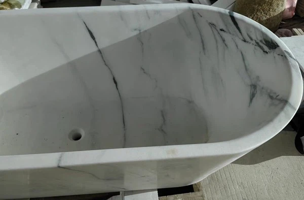 Panda White Marble polished Bathtub