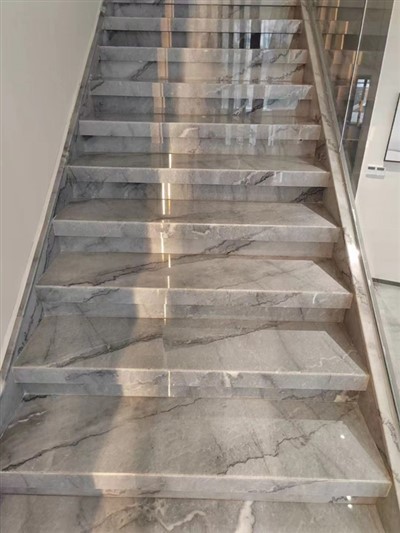 Bruce Grey mab eskalye